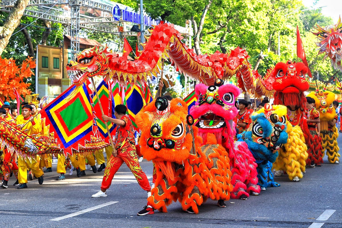 Hơn 1.500 người biểu diễn sự kiện Carnaval Thu Hà Nội năm 2023