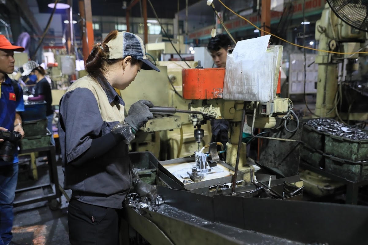 Thuế tối thiểu toàn cầu sẽ có những ảnh hưởng tới năng lực cạnh tranh, thu hút đầu tư của Việt Nam. Ảnh: Quang Vinh.