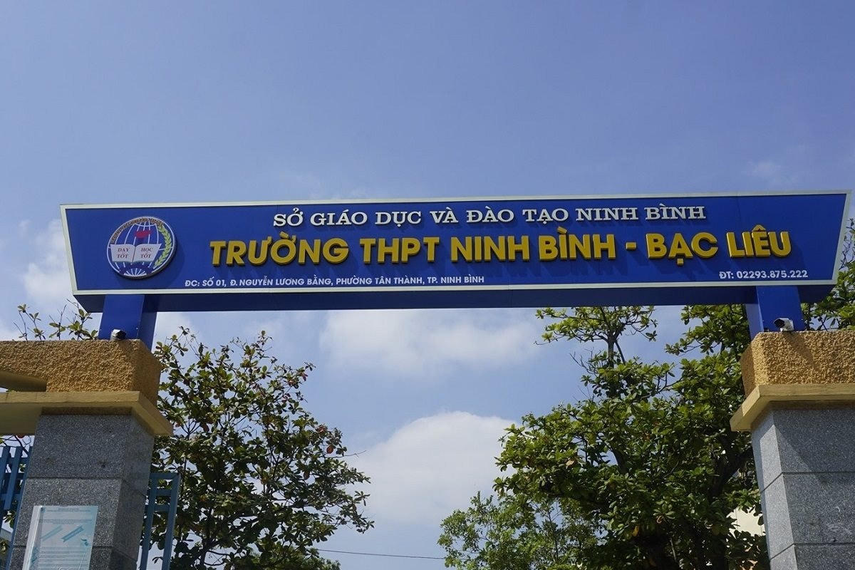 Trường THPT Ninh Bình – Bạc Liêu, nơi xảy ra sai phạm trong thu chi tiền học.