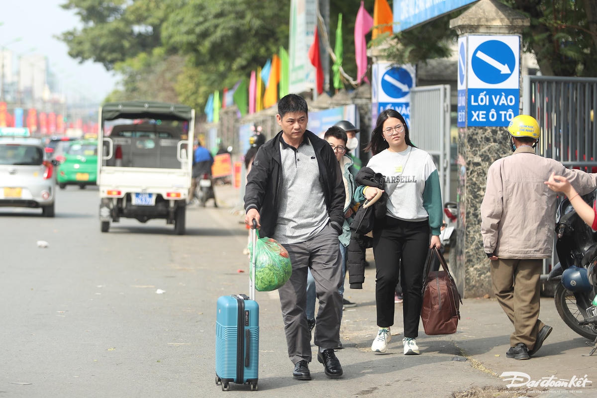 W_nguoi_dan_linh_kinh_do_dac-le-khanh18.jpg