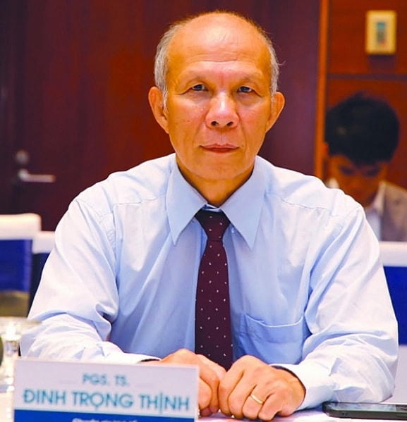 Giảm gánh nặng sách giáo khoa