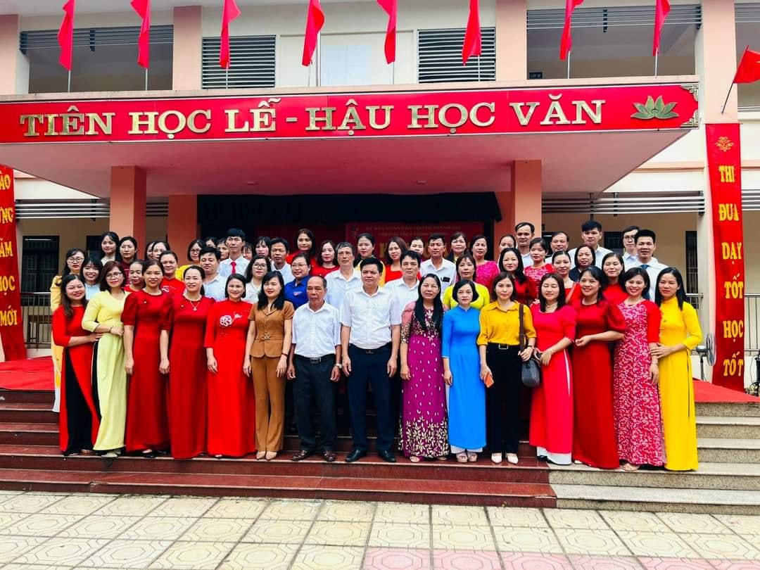 Trường trung học cơ sở Hồng Dương: Gần 60 năm vững vàng với nhiều thành tích