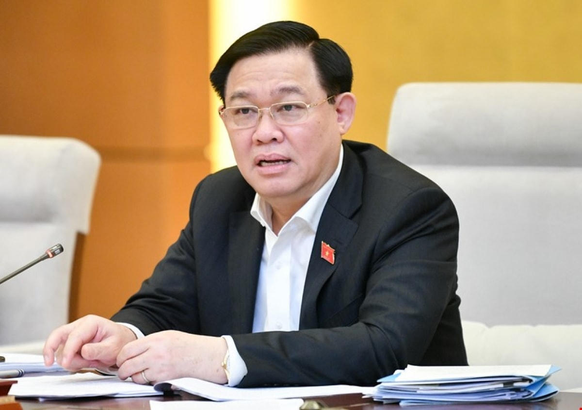 Chủ tịch Quốc hội Vương Đình Huệ phát biểu tại phiên họp Ủy ban Thường vụ Quốc hội.  Ảnh: Quốc hội