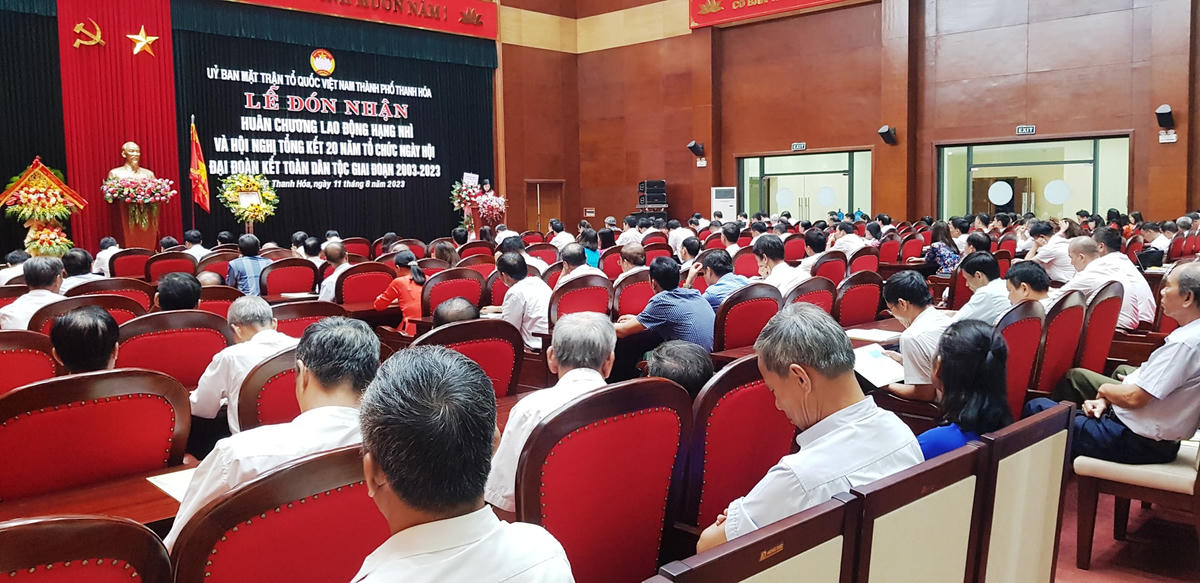 Quang cảnh hội nghị.