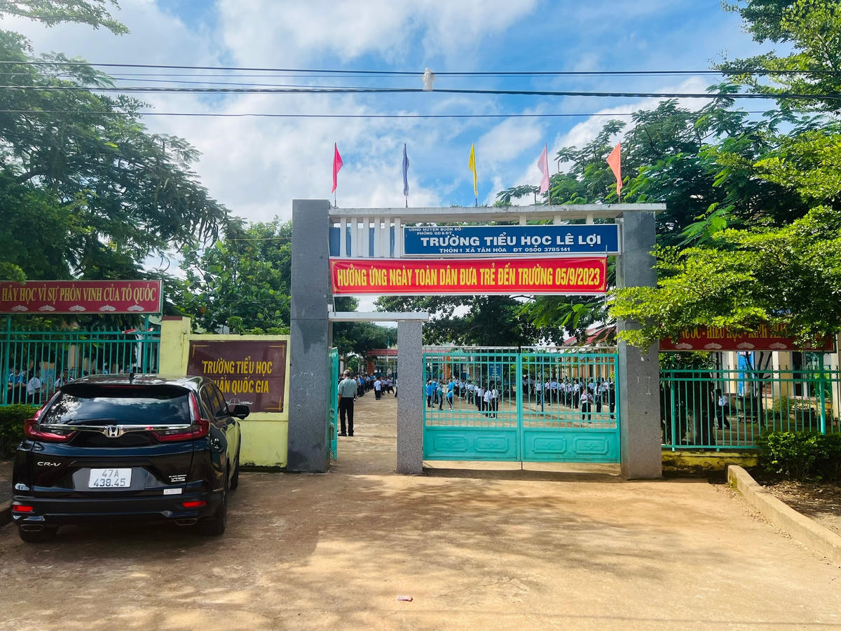 Trường tiểu học Lê Lợi.