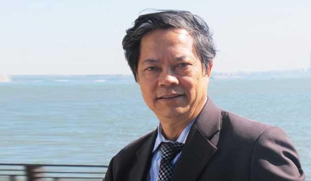 Nhà thơ - nhà phê bình Đinh Quang Tốn.  