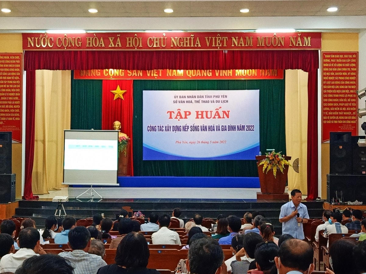 Quang cảnh buổi tập huấn công tác xây dựng nếp sống văn hóa và gia đình năm 2022.