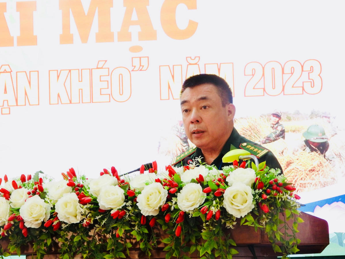 Đại tá Đào Viết Hùng, Tỉnh ủy viên, Phó Bí thư Đảng uỷ, Chỉ huy trưởng BĐBP tỉnh phát biểu khai mạc.