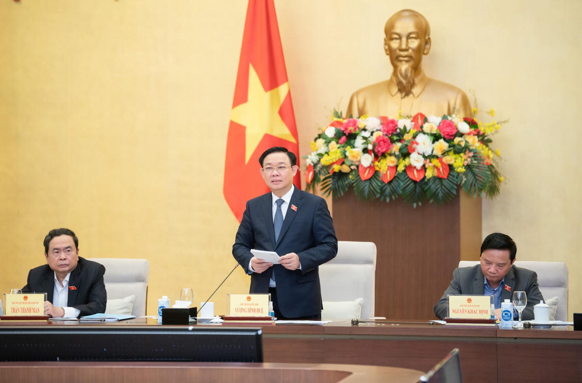 Chủ tịch Quốc hội Vương Đình Huệ phát biểu tại hội nghị. Nguồn: Quochoi.vn