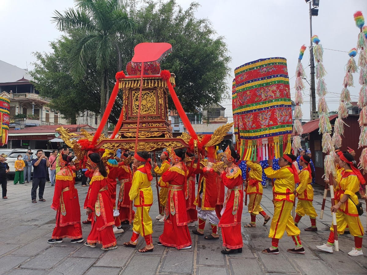 Lễ hội Phủ Dầy là một trong những Di sản văn hóa phi vật thể quốc gia.