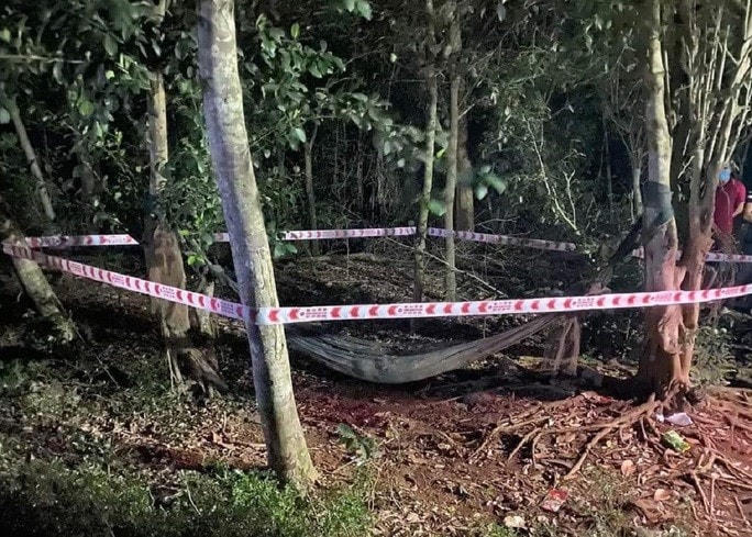 Hiện trường vụ án mạng.