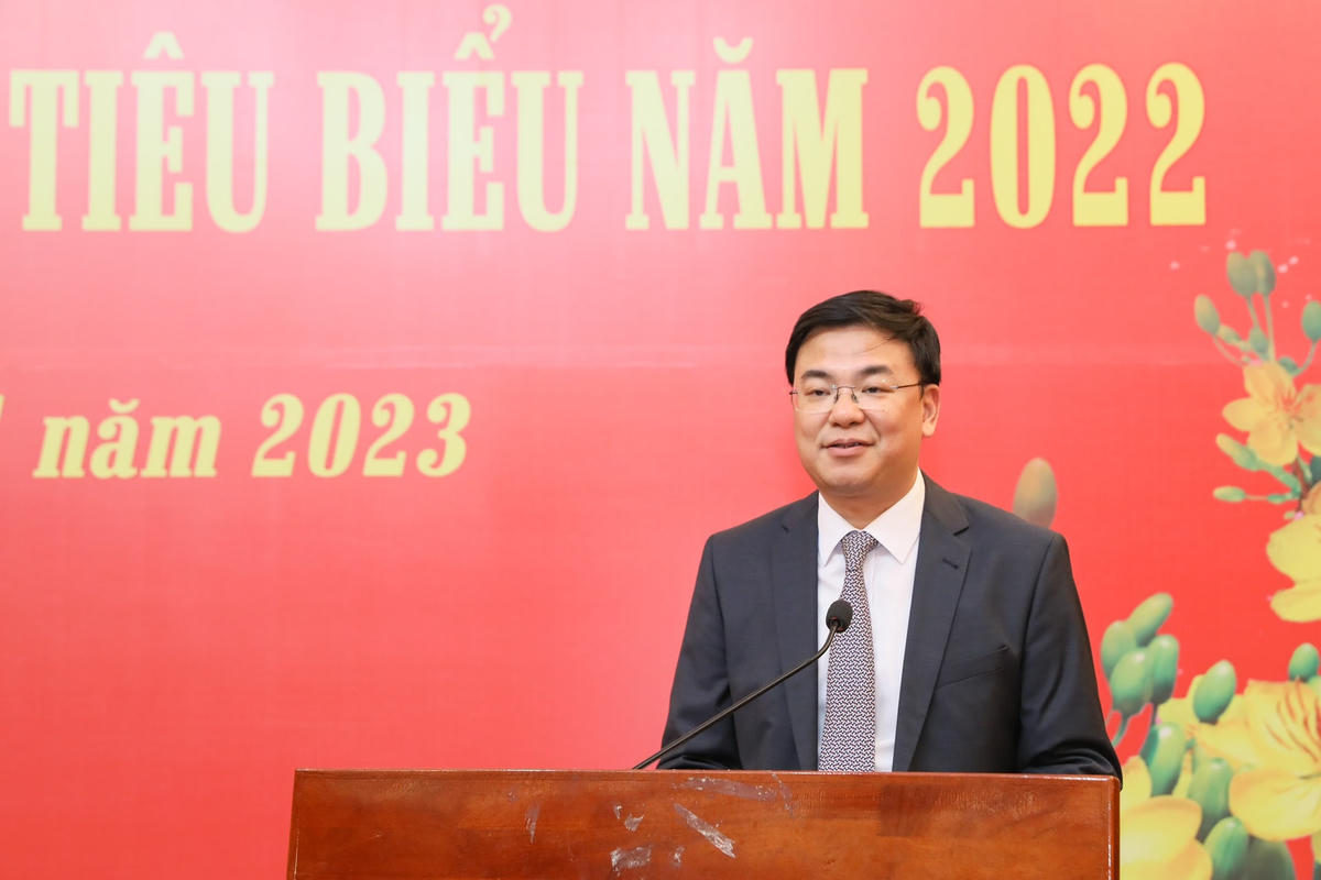 Ông Phạm Quang Hiệu phát biểu tại buổi gặp mặt.