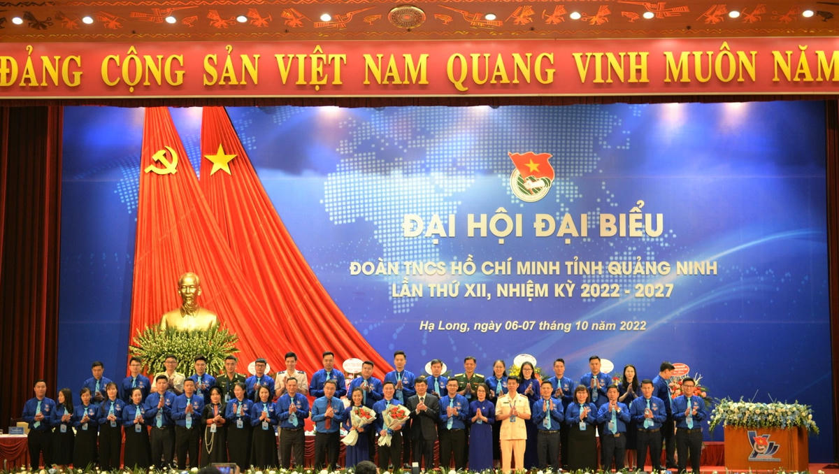 Ra mắt Ban Chấp hành Tỉnh đoàn Quảng Ninh khóa XII, nhiệm kỳ 2022 – 2027.