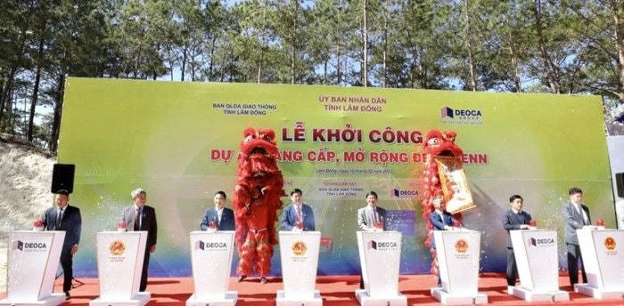 Lễ khởi công.