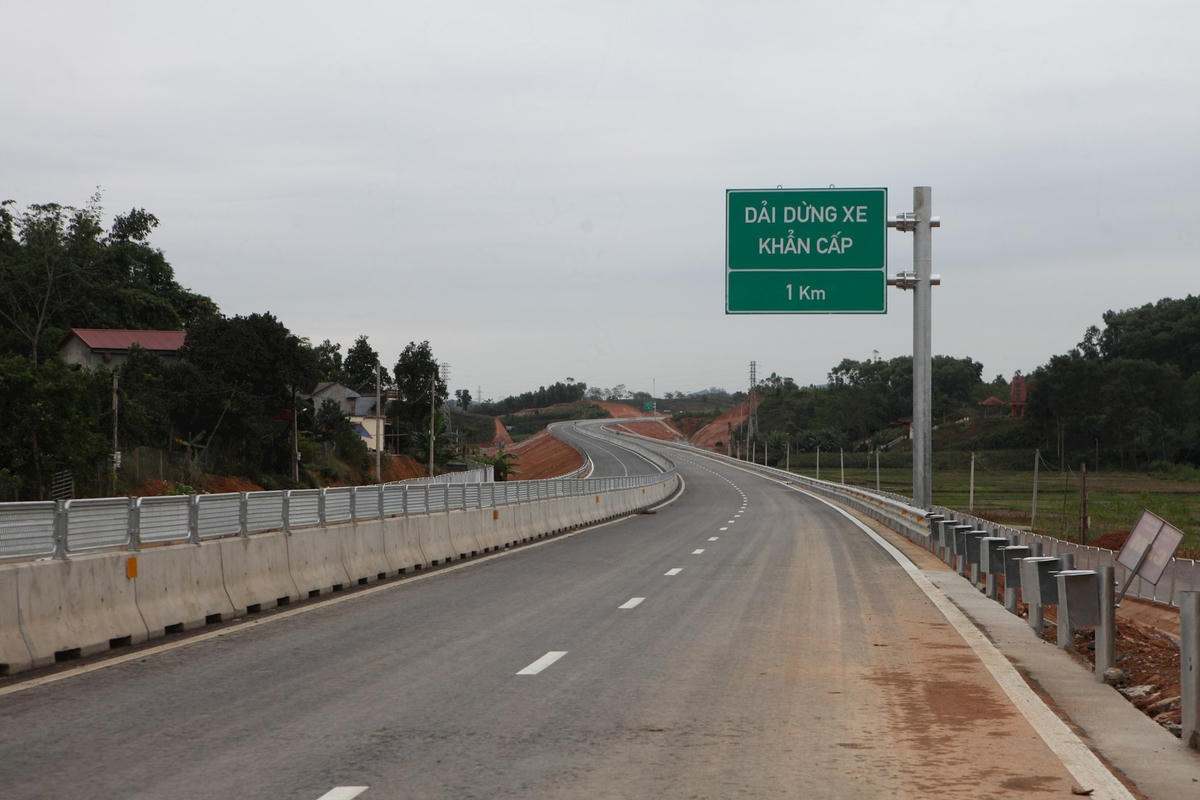 xuyen-dem-12.jpg