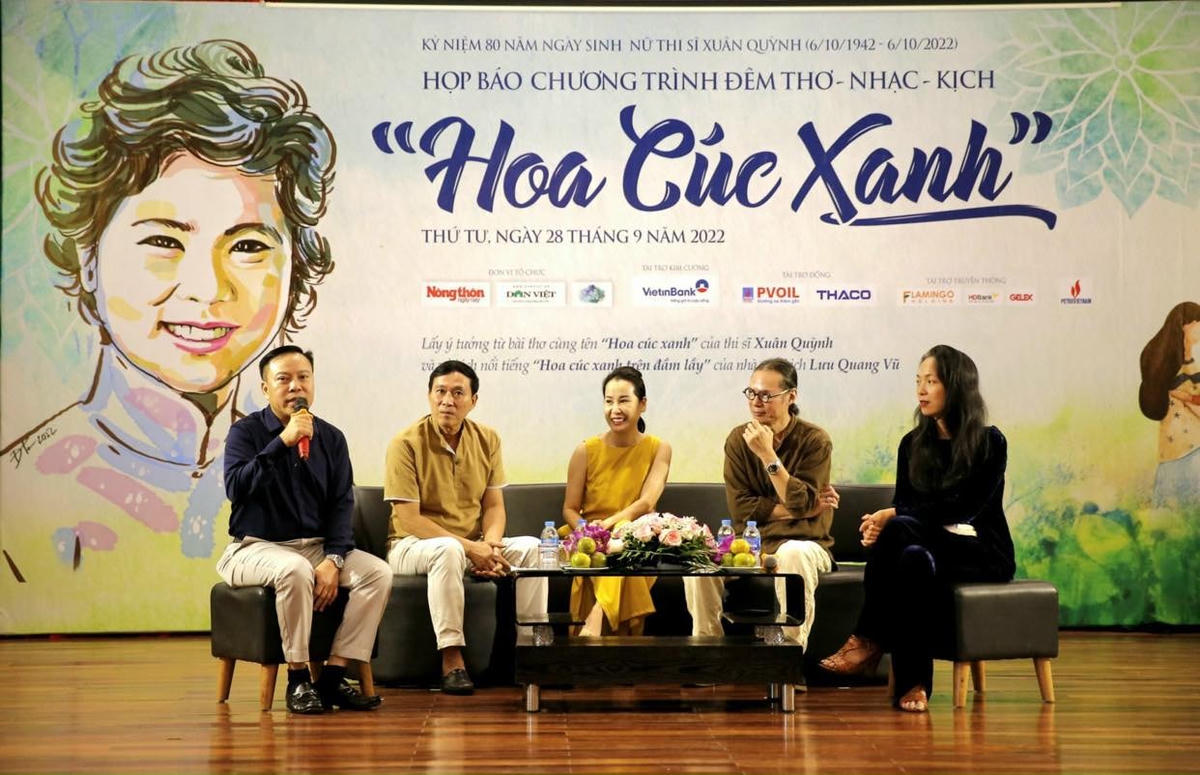 Quang cảnh buổi họp báo.