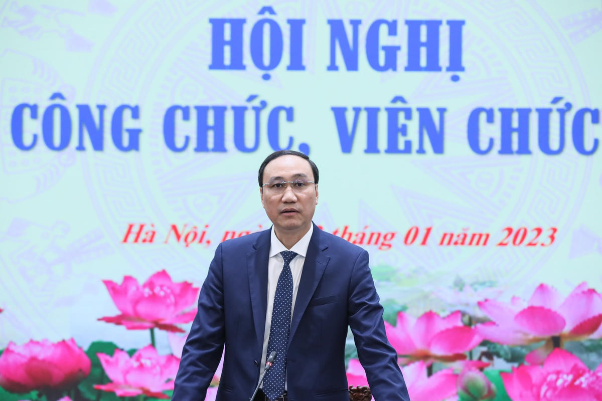 Phó Chủ tịch Ủy ban Trung ương MTTQ Việt Nam Phùng Khánh Tài phát biểu tại Hội nghị.
