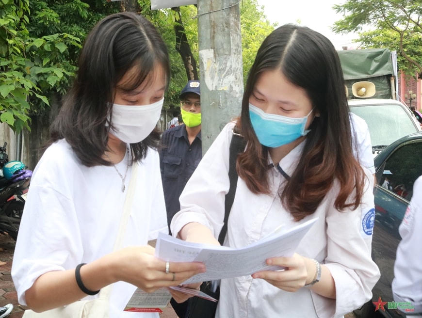 Thí sinh sau khi hoàn thành Kỳ thi tốt nghiệp THPT năm 2021.
