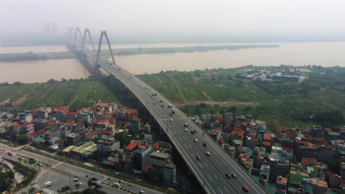 Sông Hồng tạo nên giá trị văn hóa, tinh thần bao đời cho người dân Thủ đô.