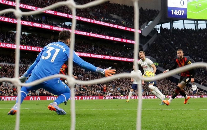 Trận đấu diễn ra đầy kịch tính với kết quả 1-0 cho Tottenham.