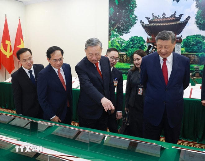 ttxvn-van-kien-hop-tac-viet-nam-trung-quoc-tong-bi-thu-3.jpg