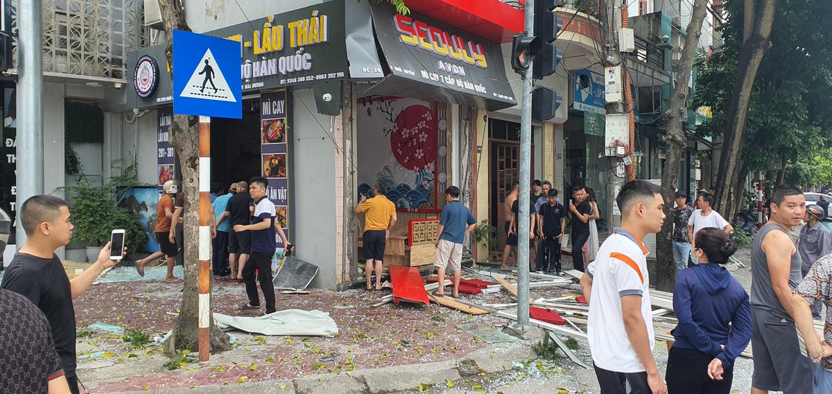 Hải Dương: Điều tra nguyên nhân vụ nổ tại quán mỳ cay