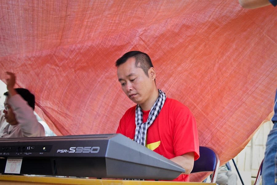 Nhạc sĩ An Hiếu bức xúc vì có nhiều nghệ sĩ vi phạm bản quyền trong âm nhạc.