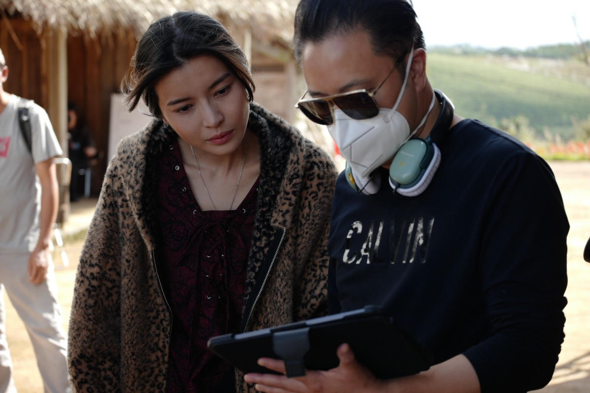 Cao Thái Hà lần đầu kết hợp làm phim cùng đạo diễn Victor Vũ.