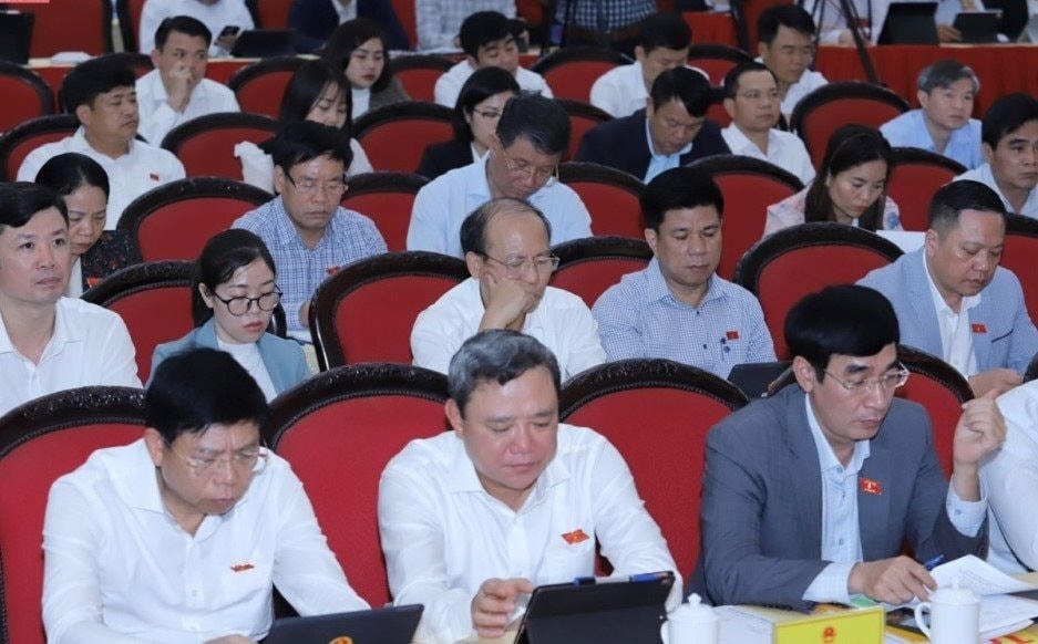 dai-bieu-ngay-2.jpg