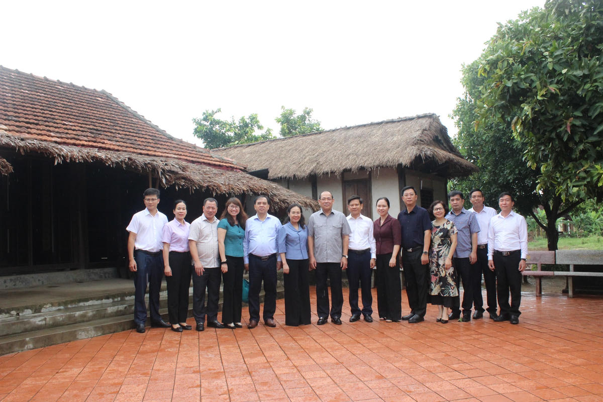 Đoàn khảo sát của Ủy ban Trung ương MTTQ Việt Nam làm việc với Ban Thường trực Ủy ban MTTQ Việt Nam huyện Lệ Thủy