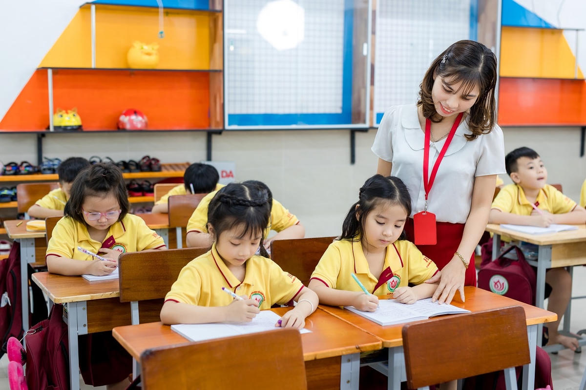 Một giờ học tại Trường Tiểu học Hoa Sen, TP HCM.