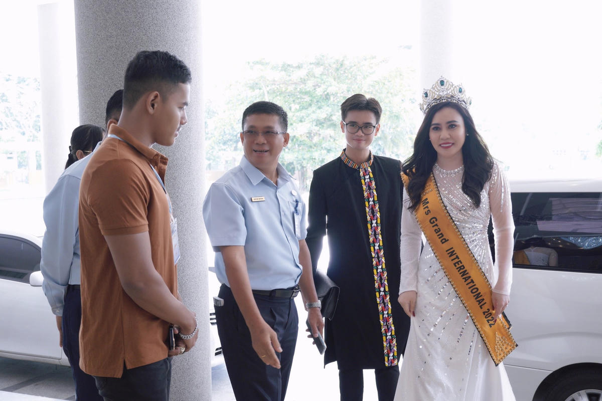 Mrs Grand International 2022 trở lại Myanmar sau 7 tháng đăng quang.