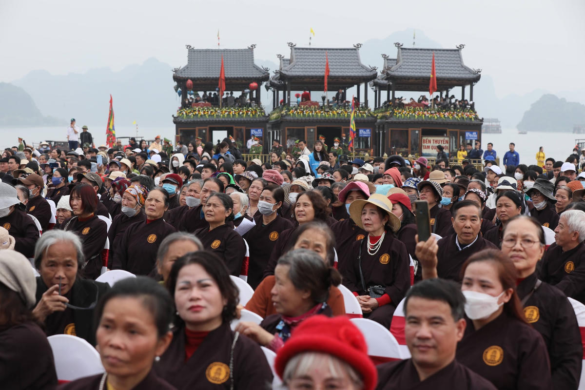 Mùa lễ hội Xuân Quý Mão 2023 ghi nhận về sự gia tăng số lượng khách thập phương tham gia.