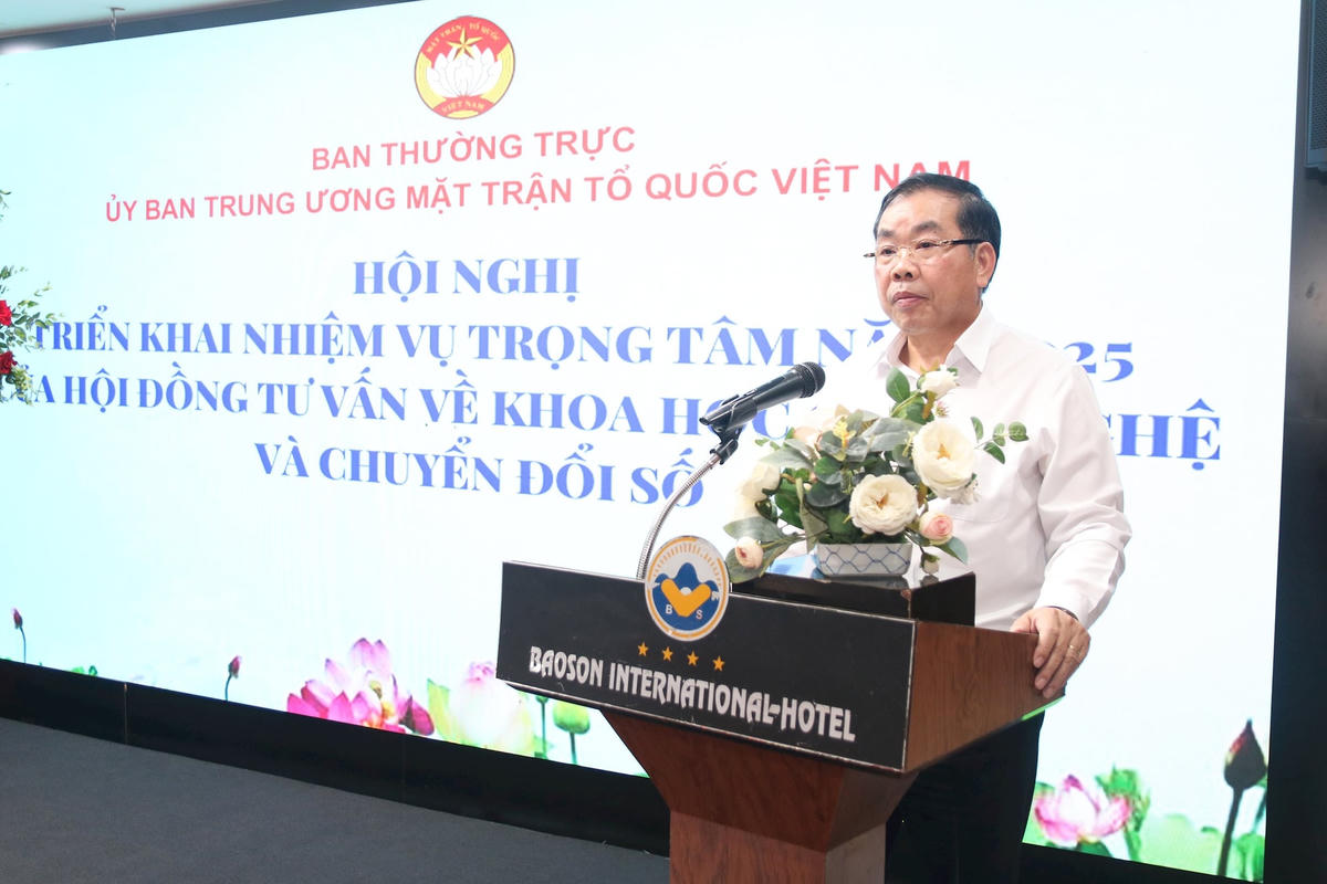 Ông Nguyễn Quang Huân 