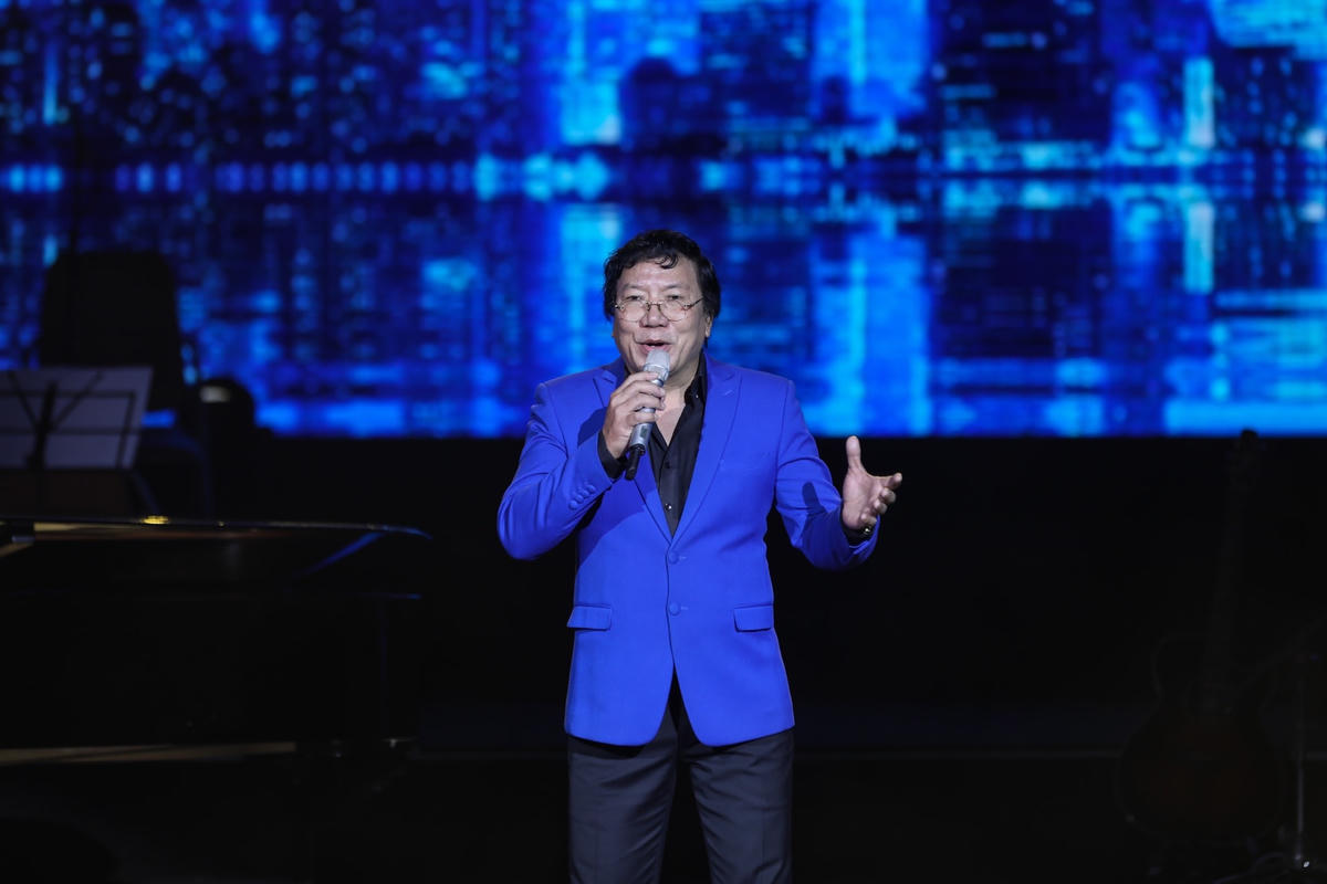 NSƯT Ngọc Khang.