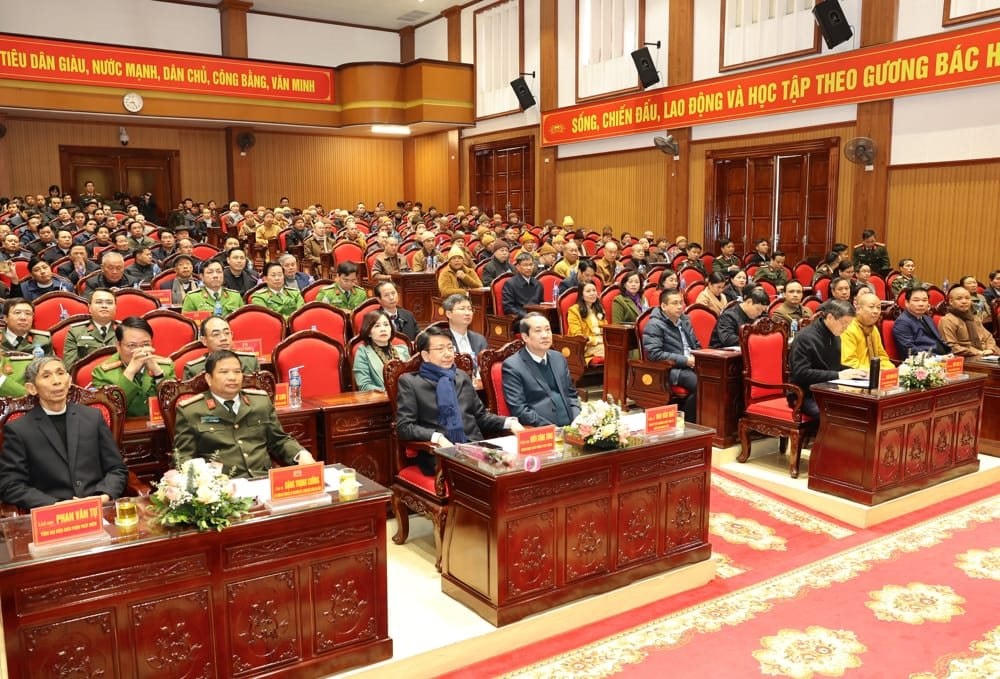 toan-canh.jpg