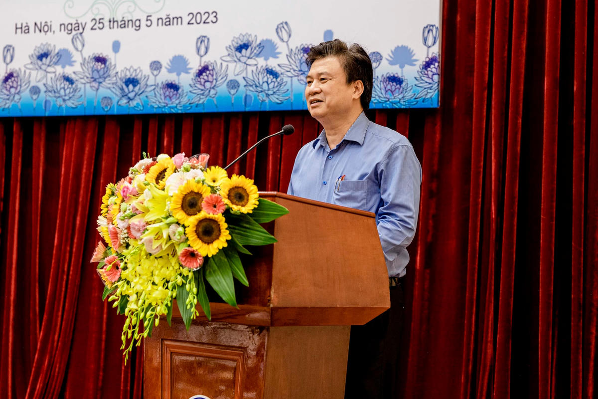 Thứ trưởng Nguyễn Hữu Độ phát biểu tại hội nghị.