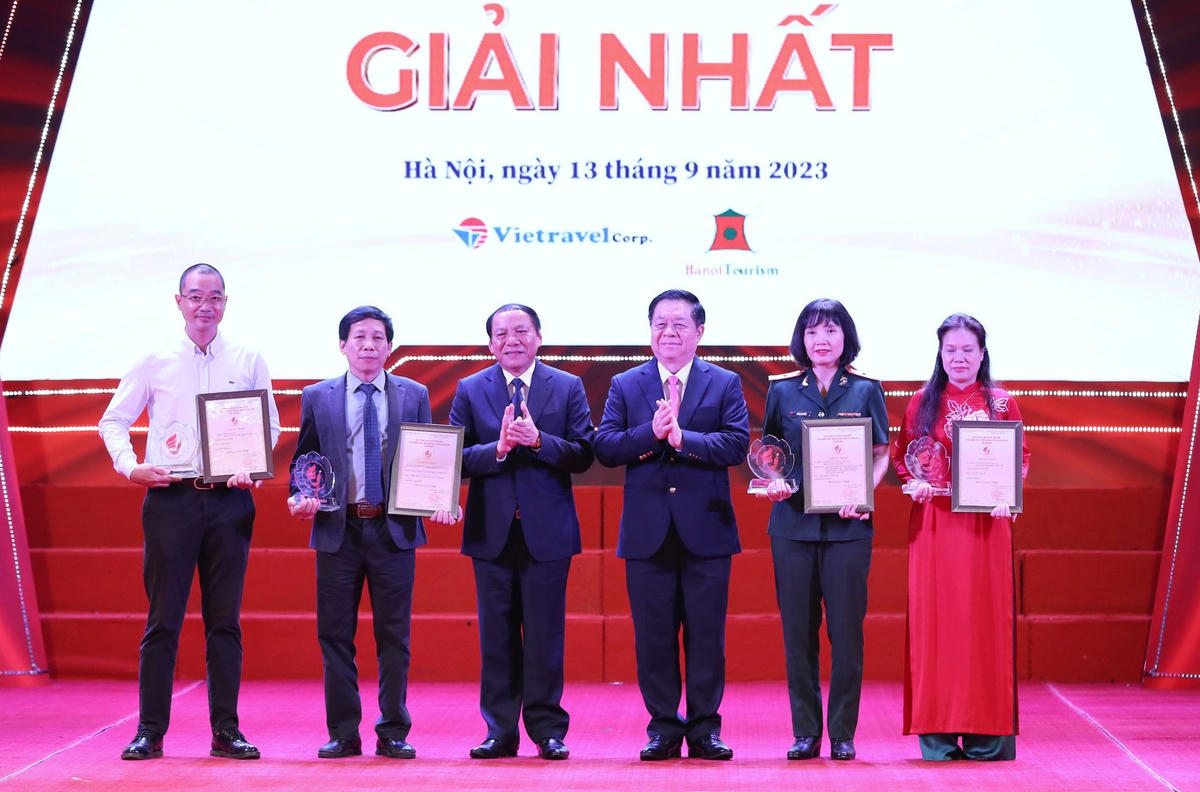 Cá nhân đoạt giải Nhất. 