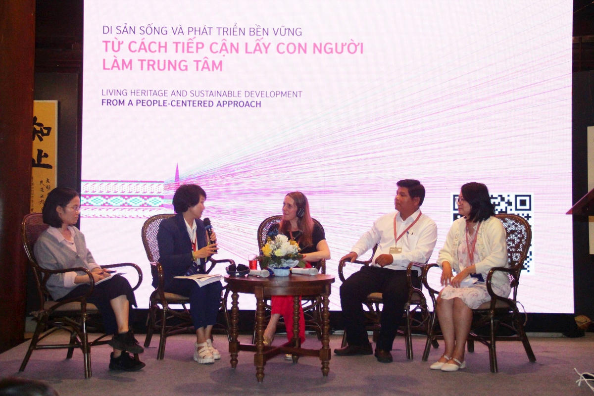 anh-bai-duoi(2).jpg