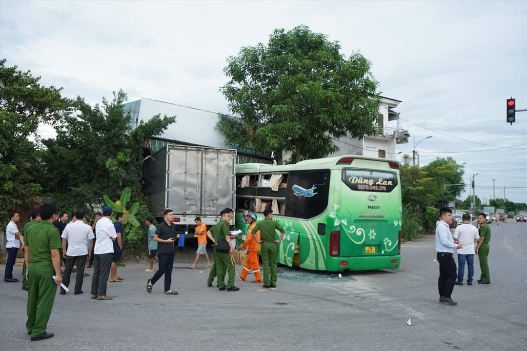 Hiện trường vụ tai nạn giao thông.