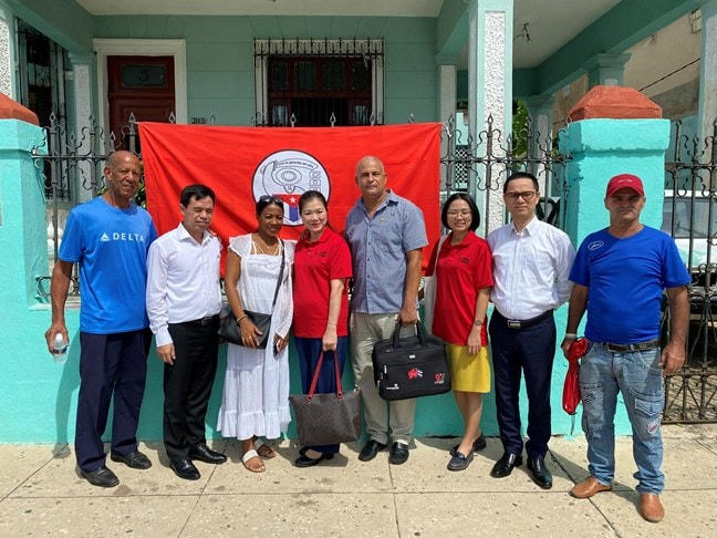 Đoàn đại biểu cấp cao UBTƯ MTTQ Việt Nam thăm, làm việc với Uỷ ban Bảo vệ Cách mạng Cuba tỉnh Mandazas. 