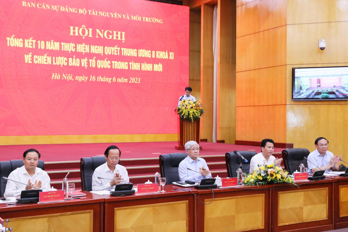 Bí thư Trung ương Đảng, Chủ tịch UBTƯ MTTQ Việt Nam Đỗ Văn Chiến tham dự Hội nghị.