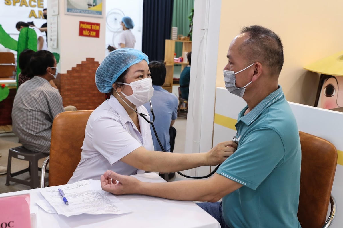 Chi phí khám chữa bệnh Bảo hiểm y tế gia tăng. Ảnh: Quang Vinh.