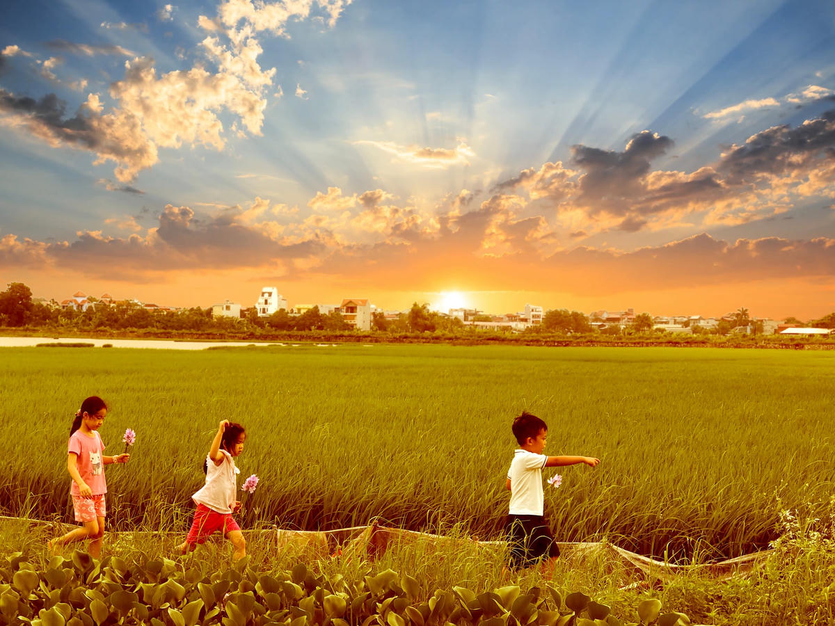 Tuổi thơ - Ảnh: Hà Chi