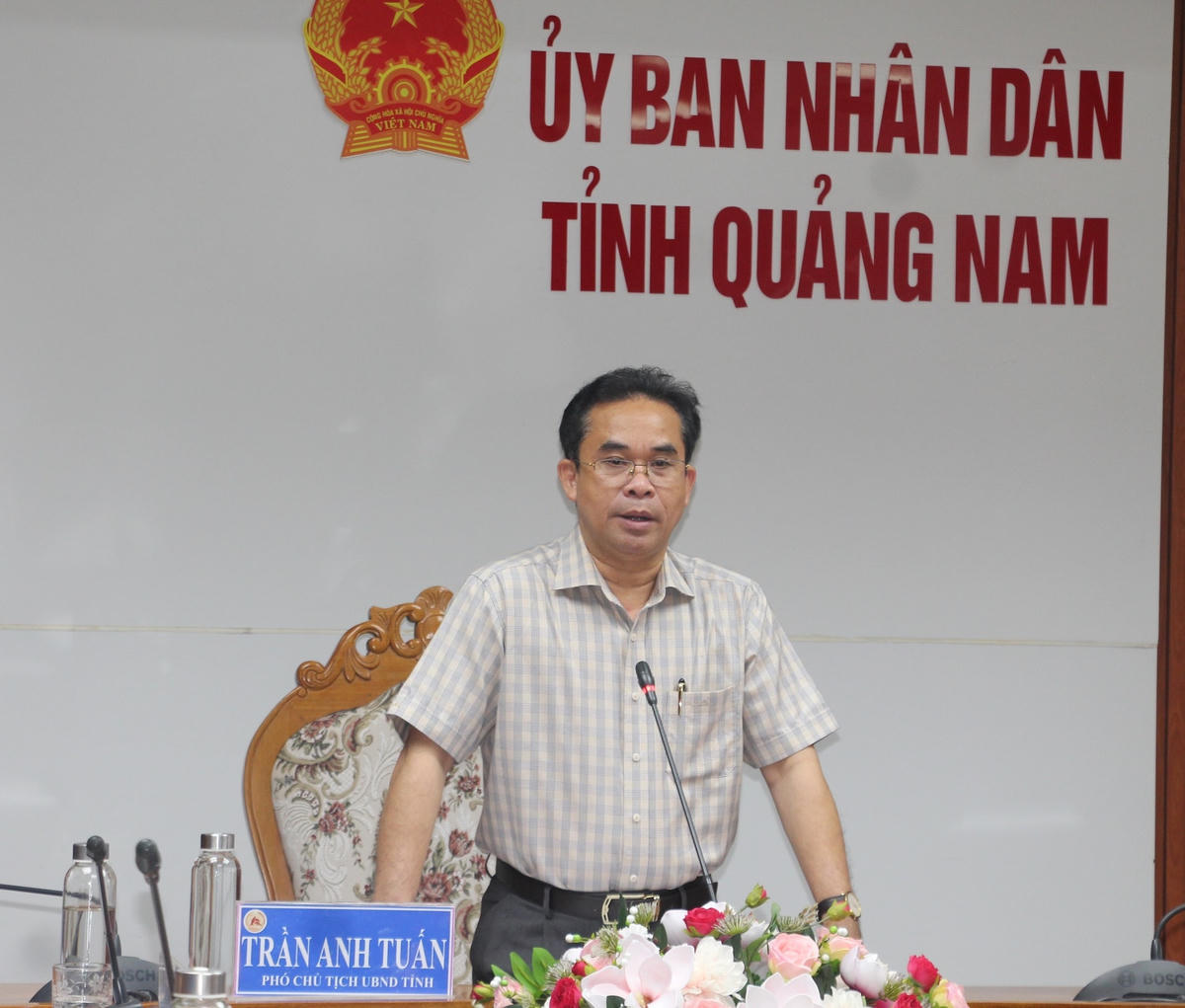Ông Trần Anh Tuấn, Phó Chủ tịch UBND tỉnh Quảng Nam phát biểu chỉ đạo buổi làm việc.