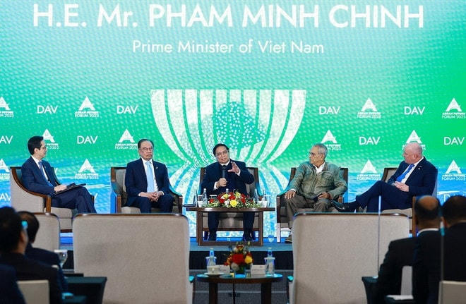 Thủ tướng Phạm Minh Chính cùng Thủ tướng Malaysia Anwar bin Ibrahim, Thủ tướng New Zealand Christopher Luxon, Tổng thống Timor-Leste Jose Ramos-Horta tham dự Phiên toàn thể. (Ảnh: Dương Giang/TTXVN) dien-dan-asean-6.jpg