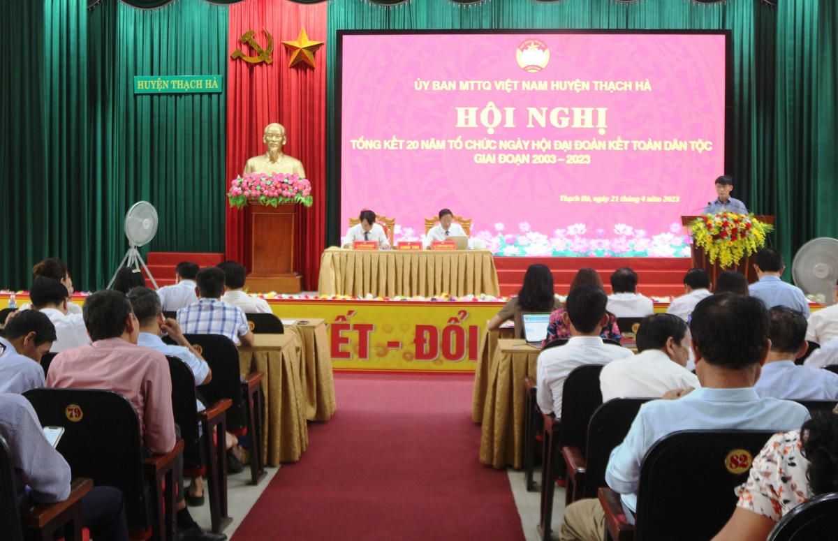Quang cảnh hội nghị.
