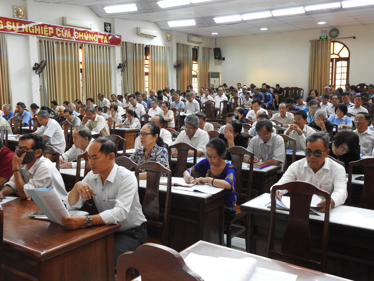 Hơn 200 đại biểu làm công tác Mặt trận dự Hội nghị tập huấn. Ảnh: Thanh Tùng.