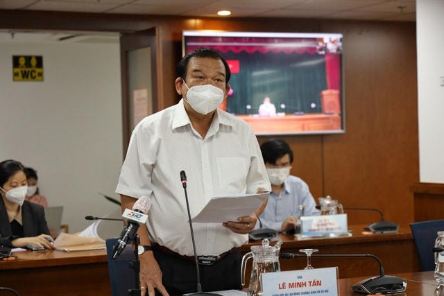 Giám đốc Sở LĐTBXH TP HCM Lê Minh Tấn đã nhận quyết định nghỉ hưu trước tuổi và hưởng chế độ BHXH từ ngày 1/5.