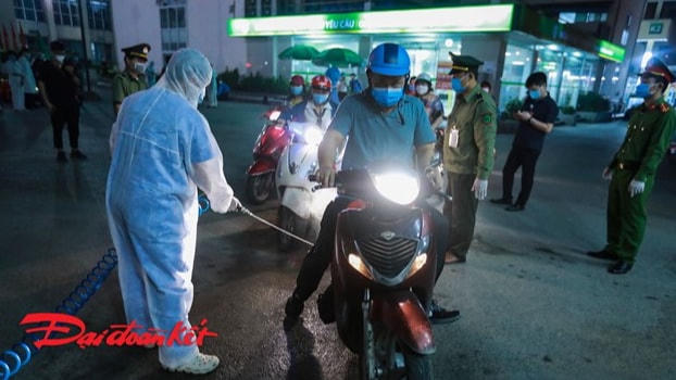 Phòng dịch Covid-19 thời điểm dịch bùng phát mạnh. Ảnh minh họa: Quang Vinh.